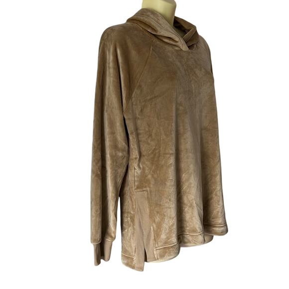 Tan Velour Plush Hooded Pullover Top Woman Size Medium NWT - Picture 2 of 10